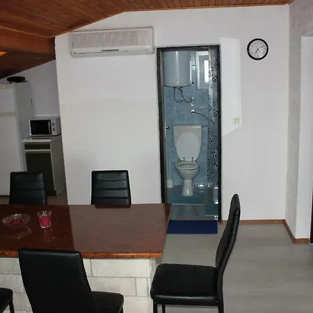 Apartman Hella